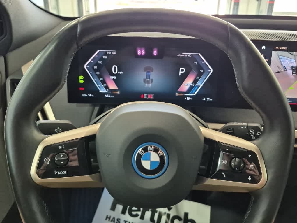 2022 BMW iX xDrive50 xDrive50 - Black Sapphire Metallic exterior view 15