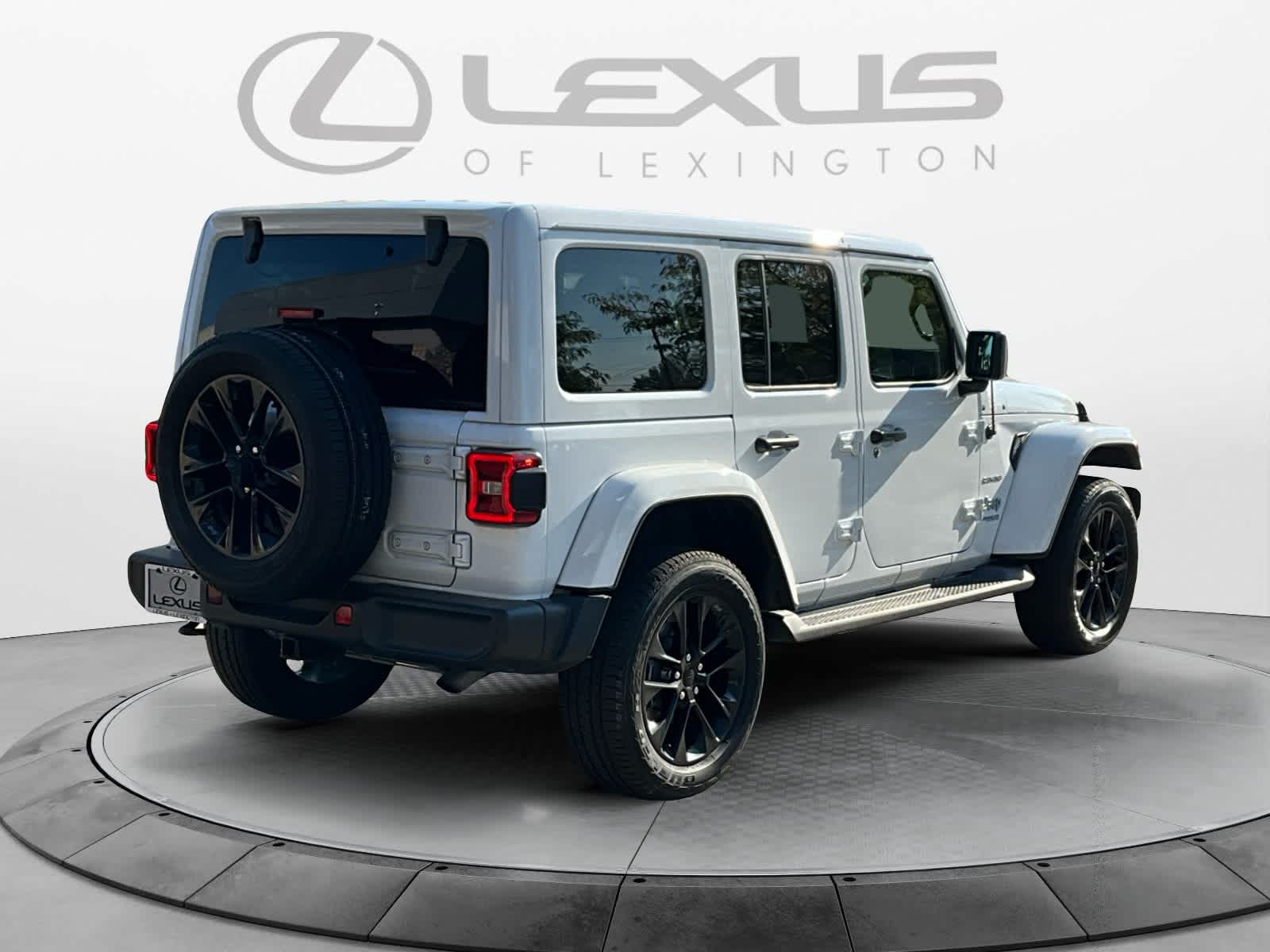 2021 Jeep Wrangler 4xe Unlimited Sahara 5