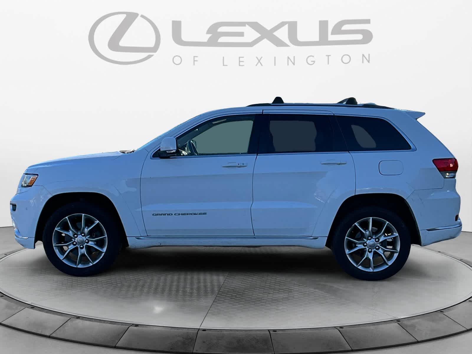 2015 Jeep Grand Cherokee Summit 2