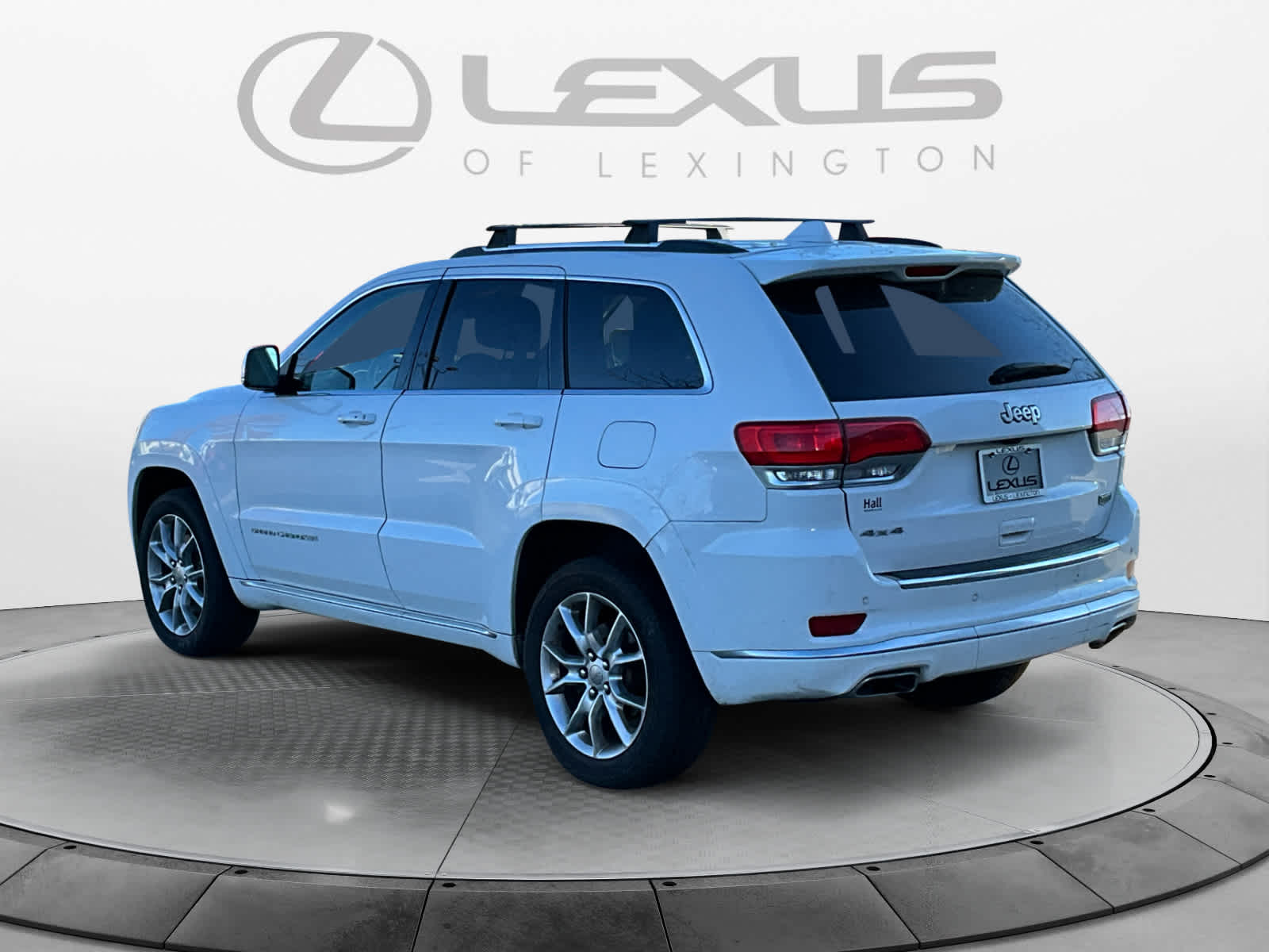 2015 Jeep Grand Cherokee Summit 3