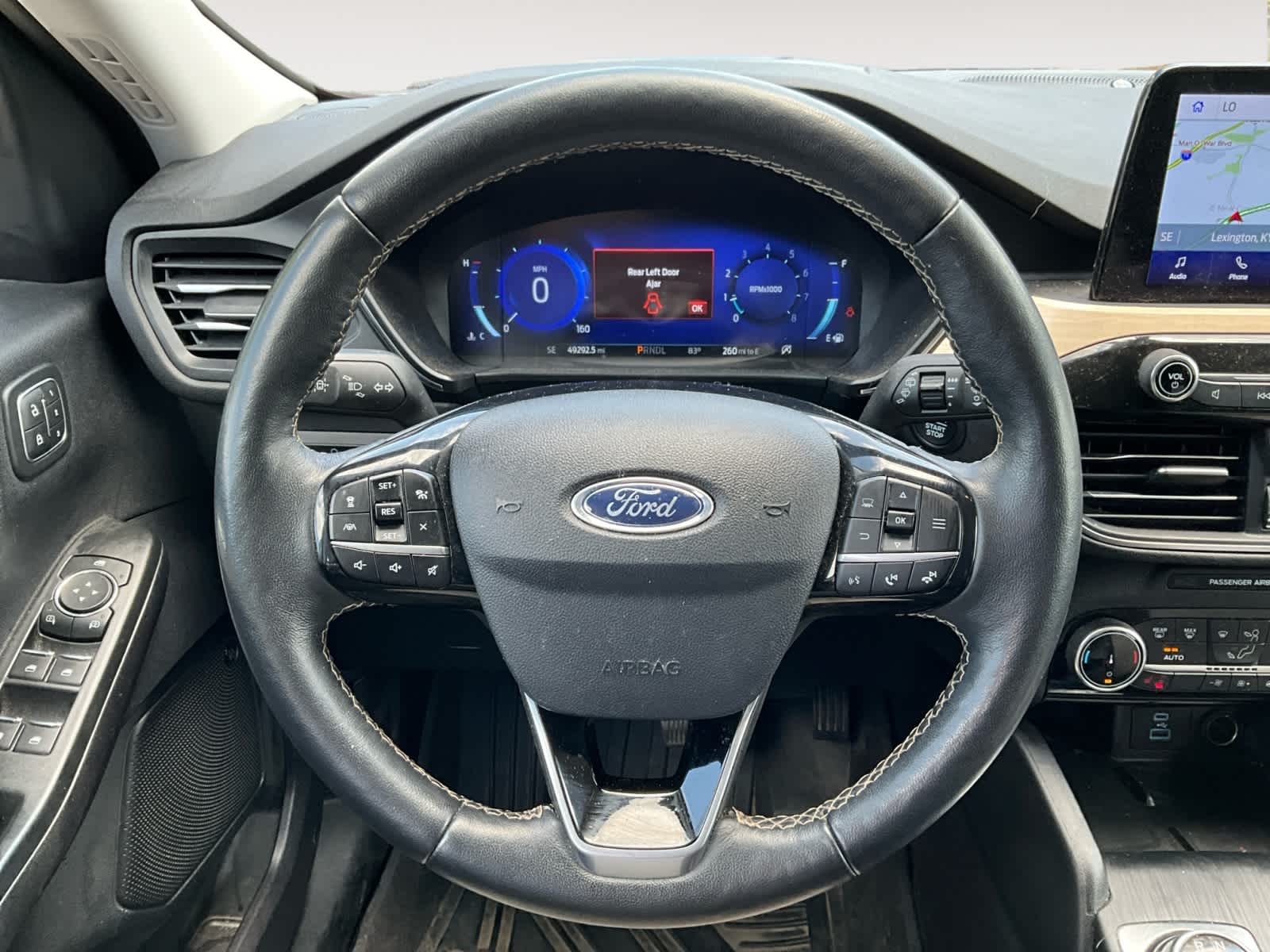 2022 Ford Escape Titanium 12