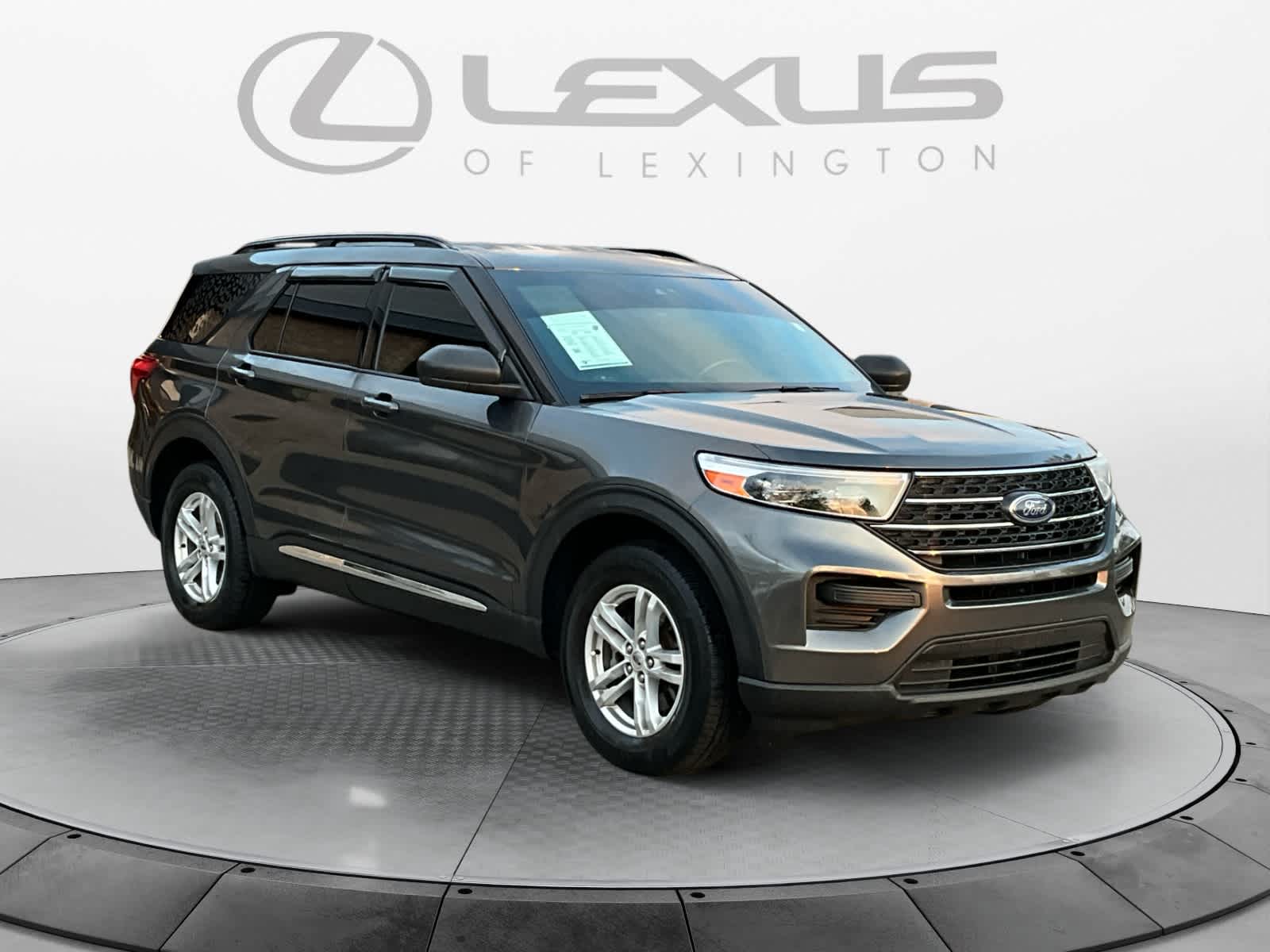 2020 Ford Explorer XLT 7