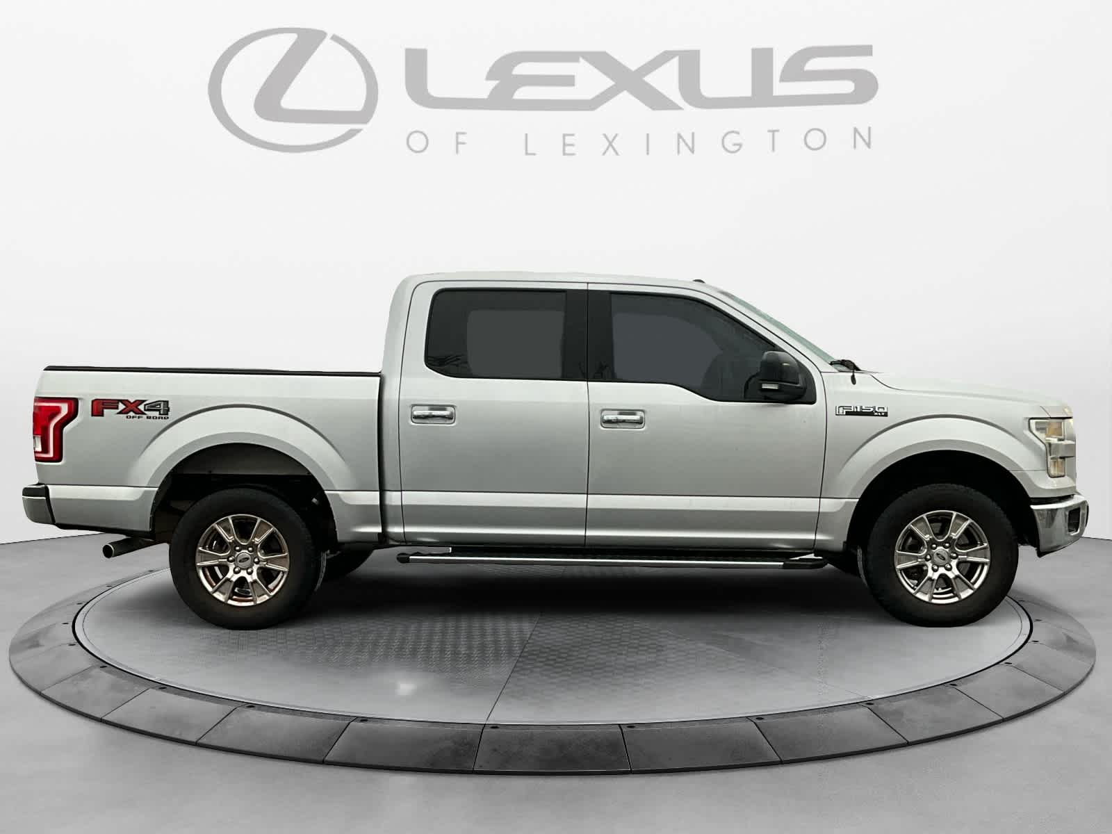 2016 Ford F-150 XLT 4WD SuperCrew 145 6