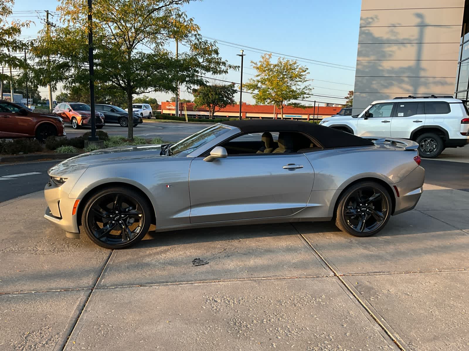 2023 Chevrolet Camaro 1LT 17