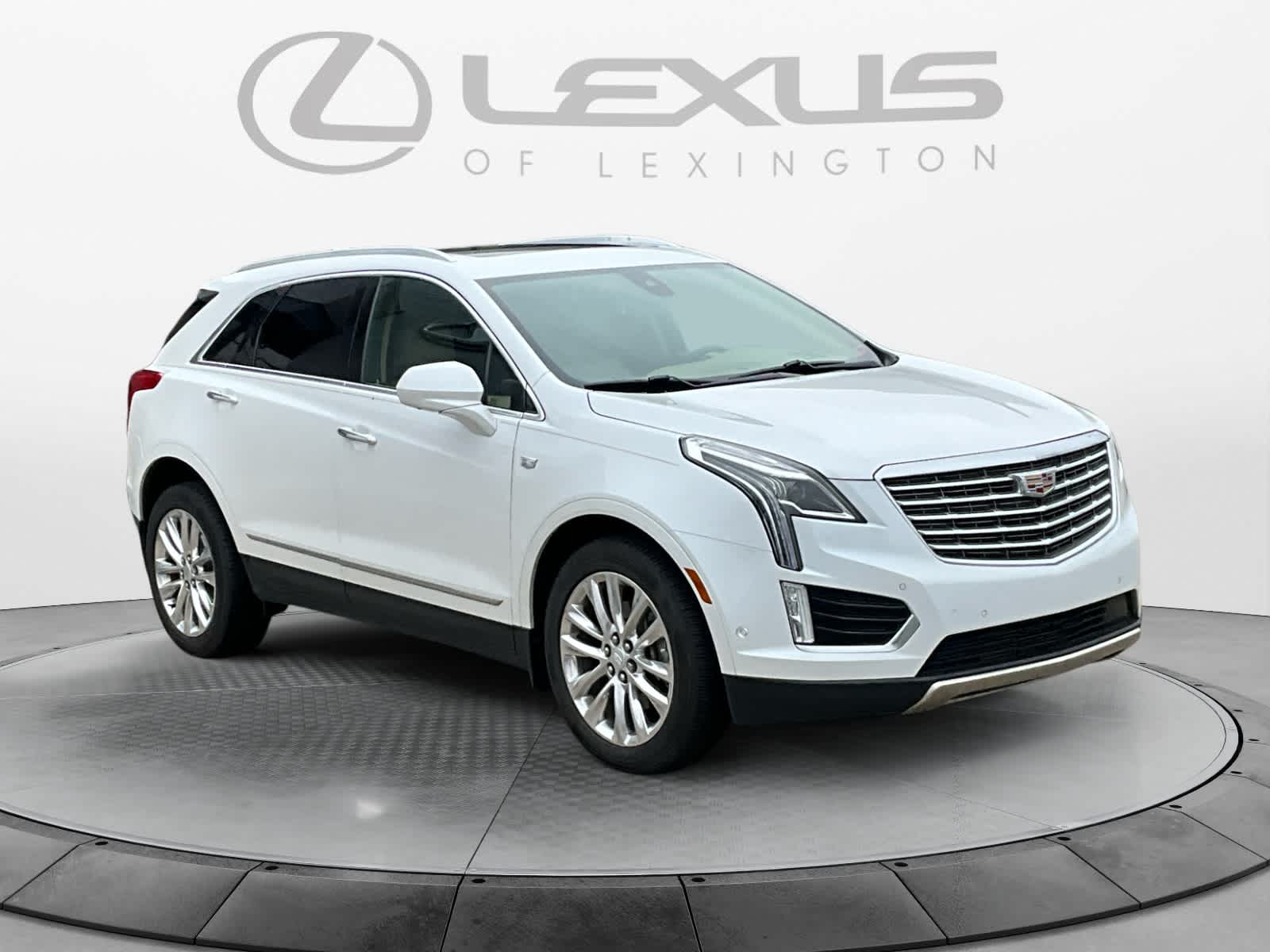 2017 Cadillac XT5 Platinum AWD 7