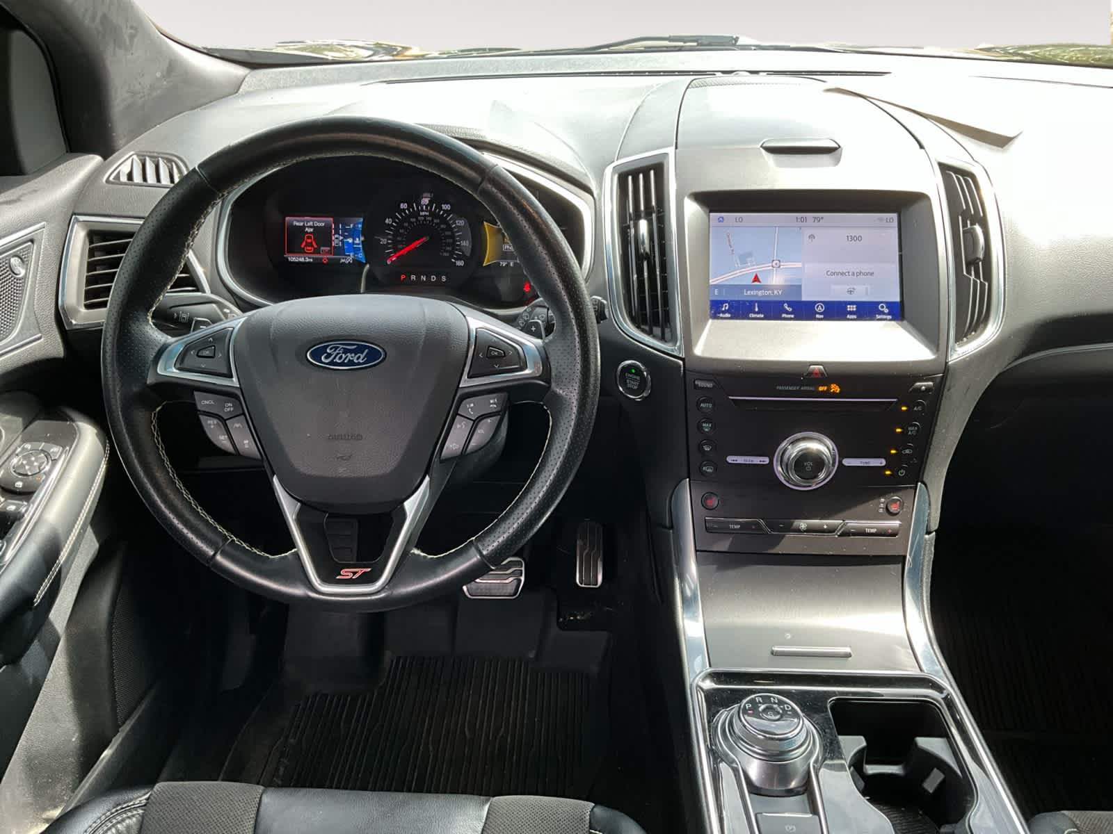 2019 Ford Edge ST 10