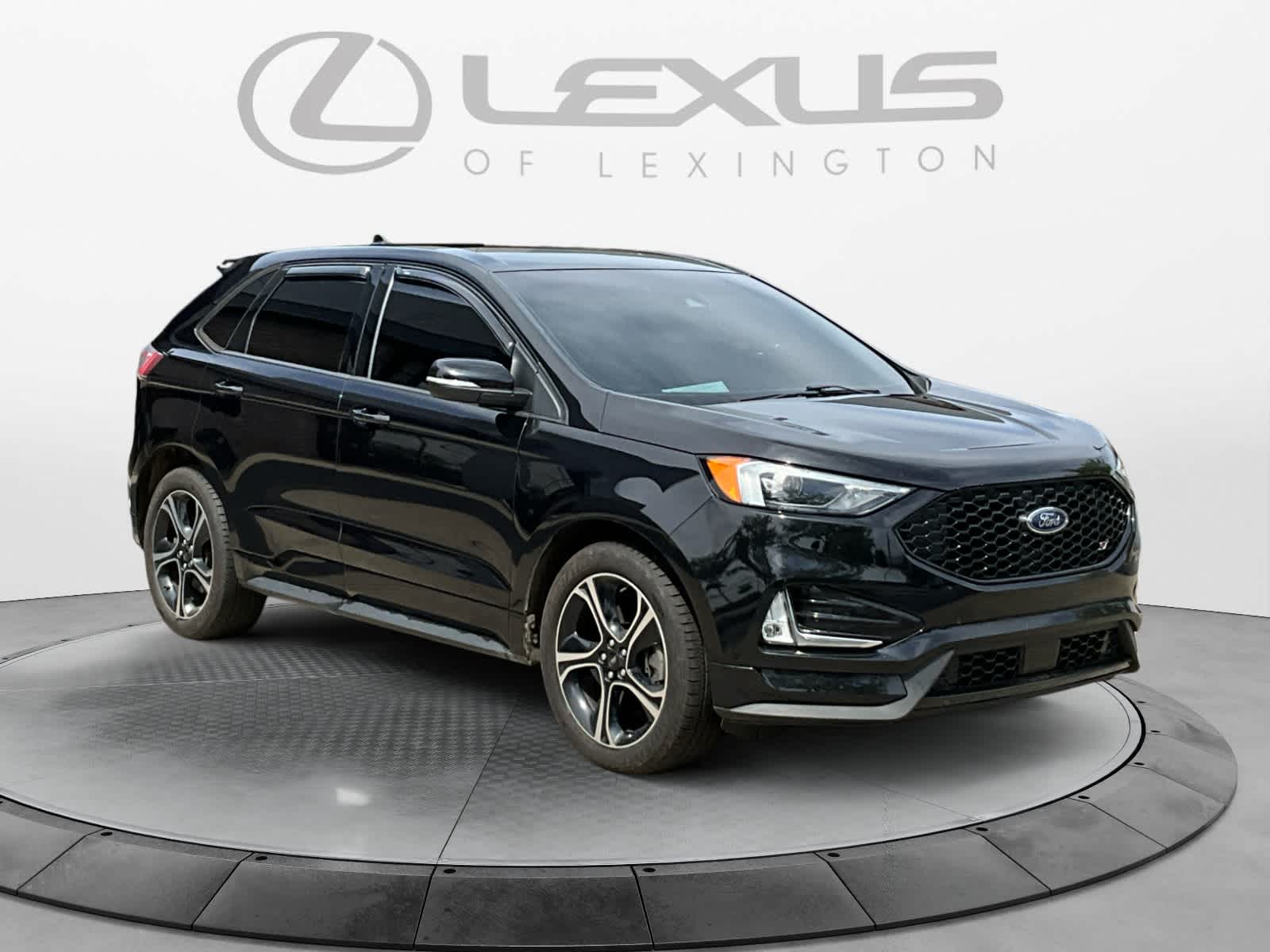 2019 Ford Edge ST 7