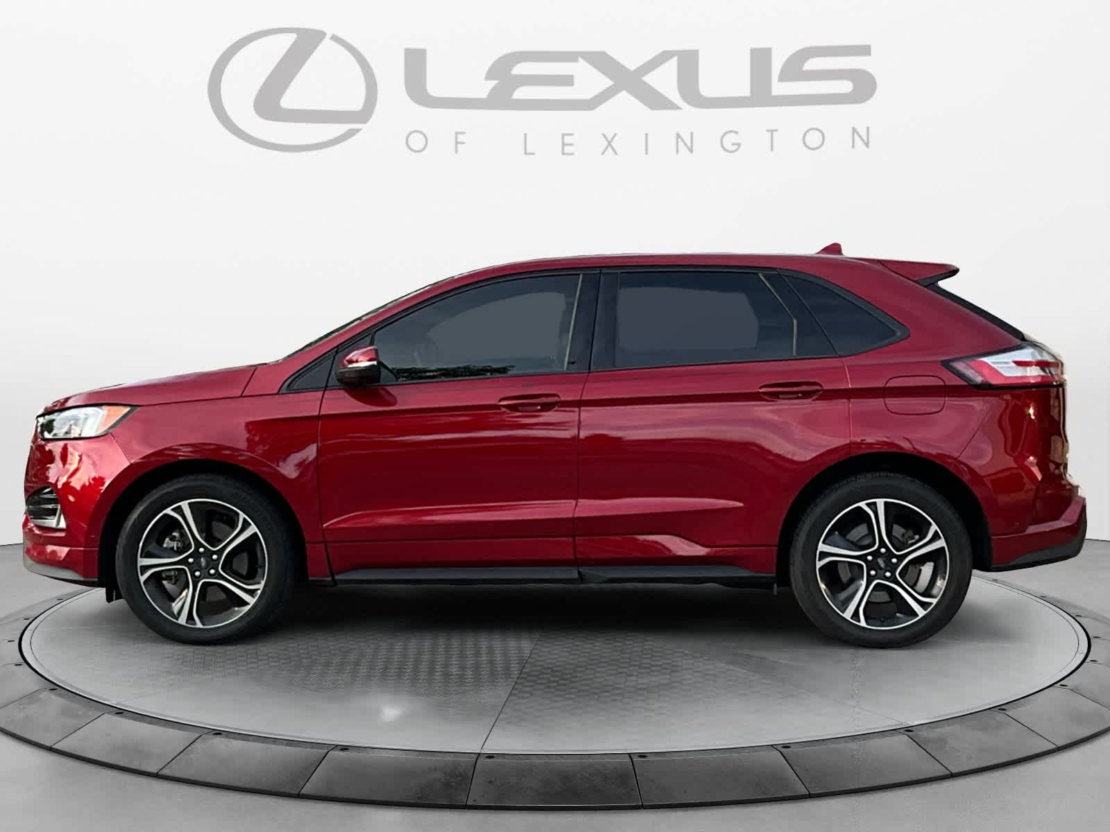 2019 Ford Edge ST 2