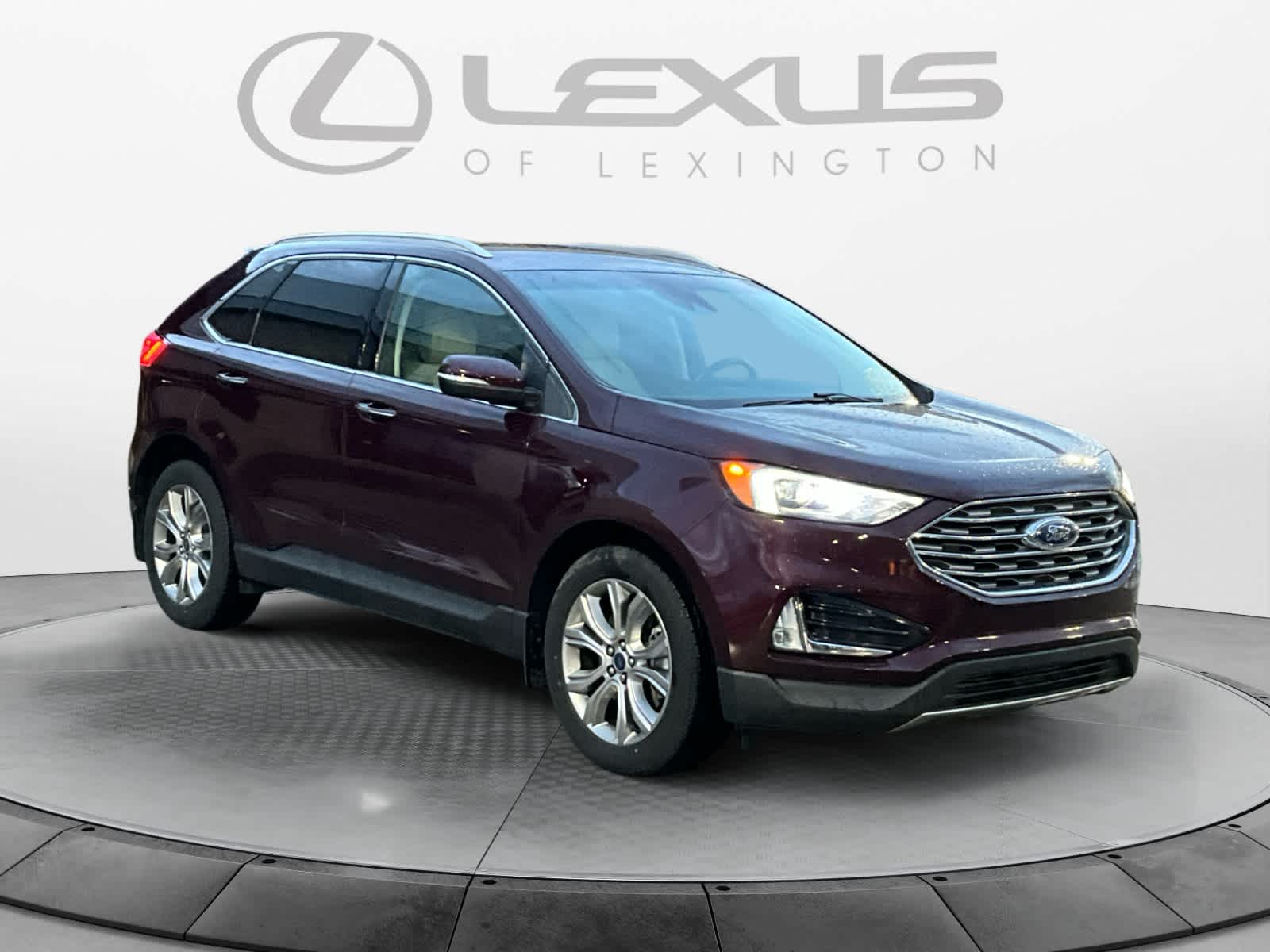 2019 Ford Edge Titanium 7