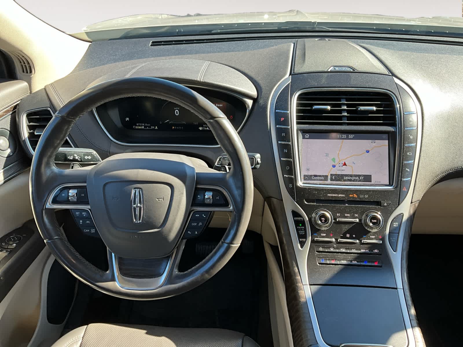 2019 Lincoln Nautilus Reserve 10