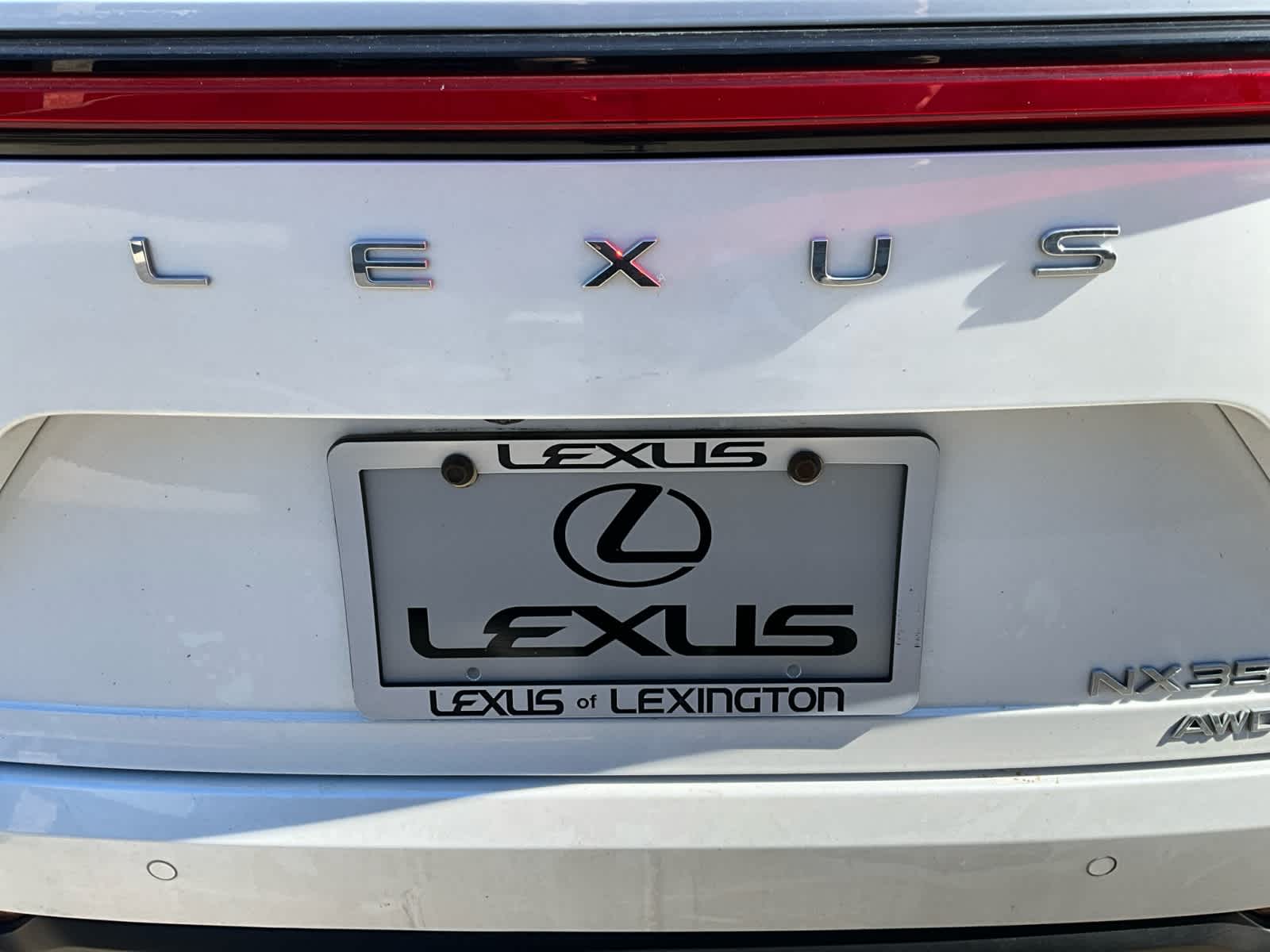 2022 Lexus NX Luxury 16