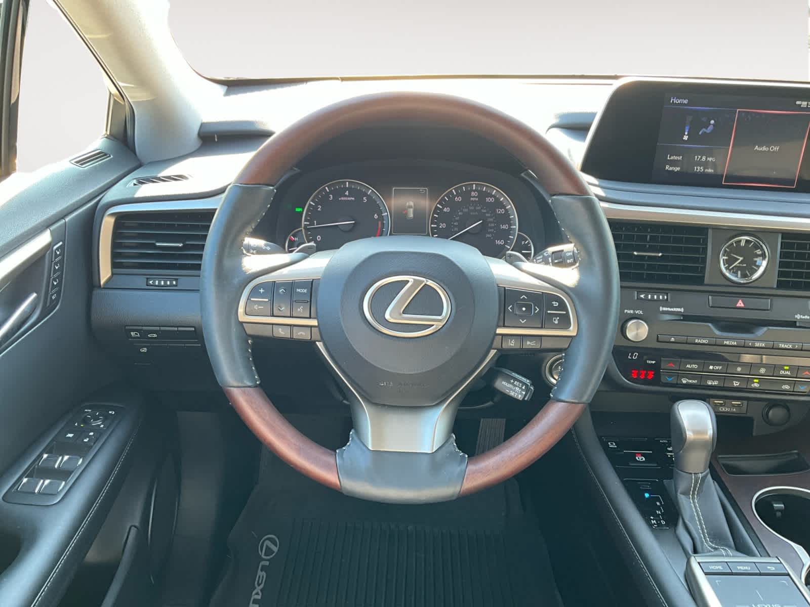 2022 Lexus RX  12