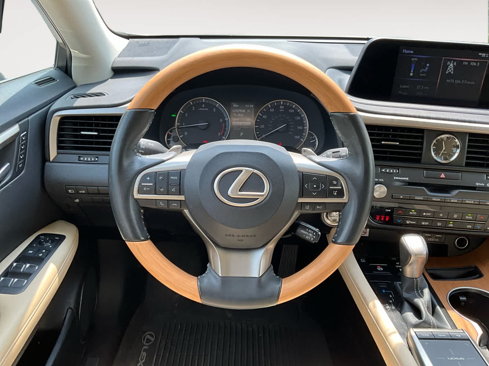 2022 Lexus RX  12