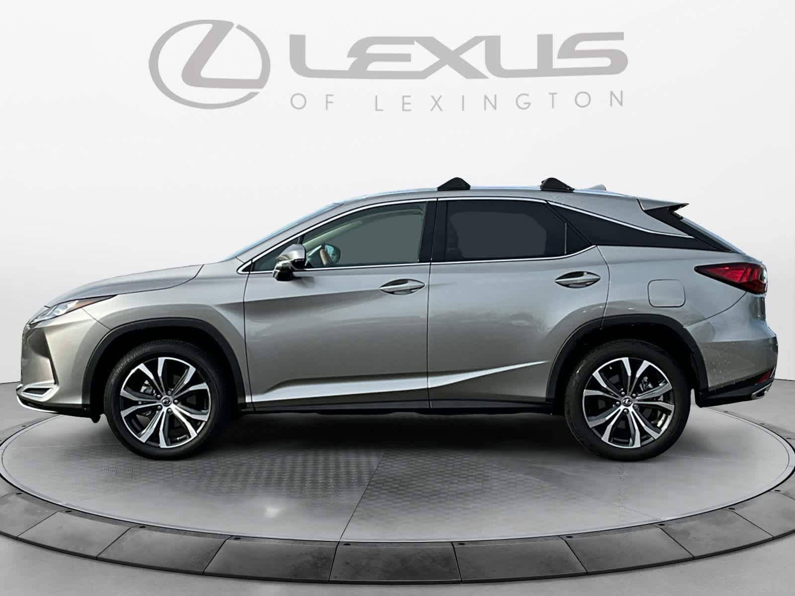 2022 Lexus RX  2