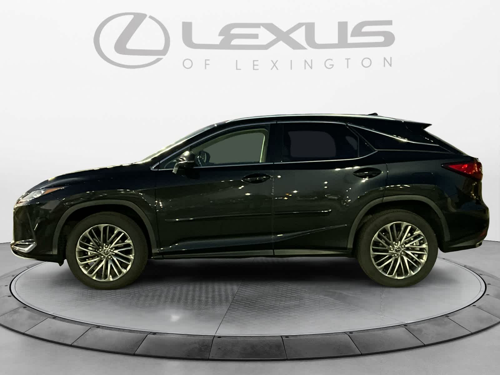 2022 Lexus RX  2