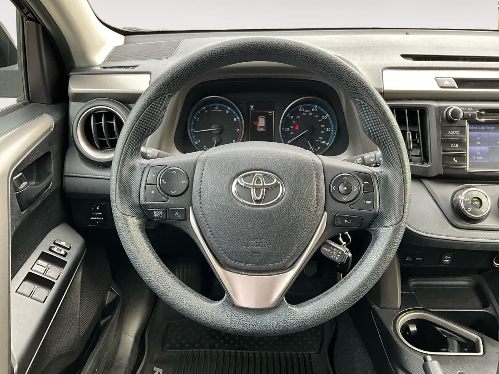 2018 Toyota RAV4 LE 12