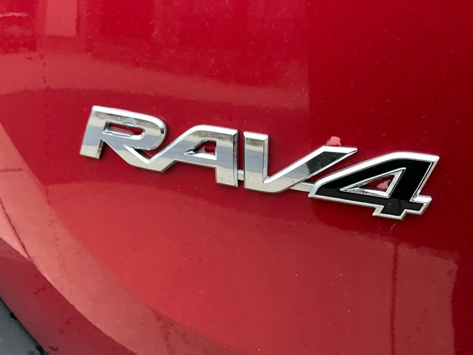 2015 Toyota RAV4 Limited 17