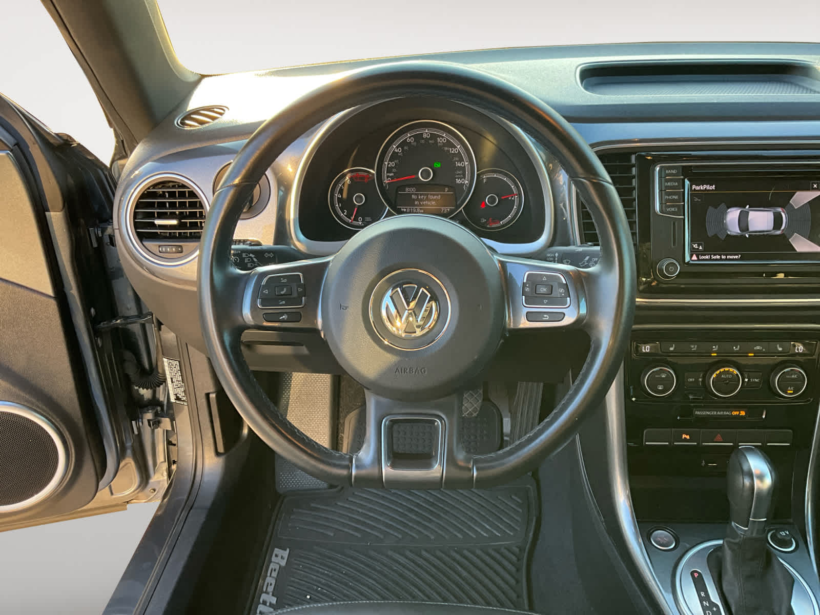 2017 Volkswagen Beetle 1.8T SEL 12