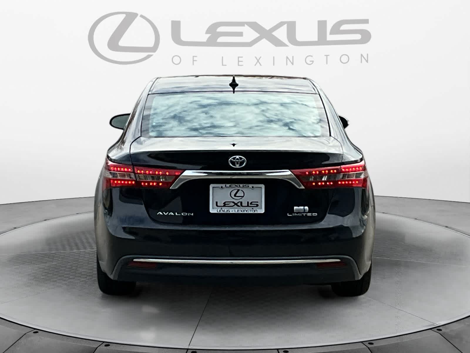 2016 Toyota Avalon Hybrid Limited 4