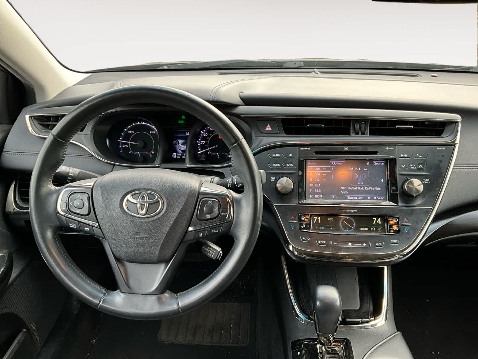 2016 Toyota Avalon Hybrid Limited 10