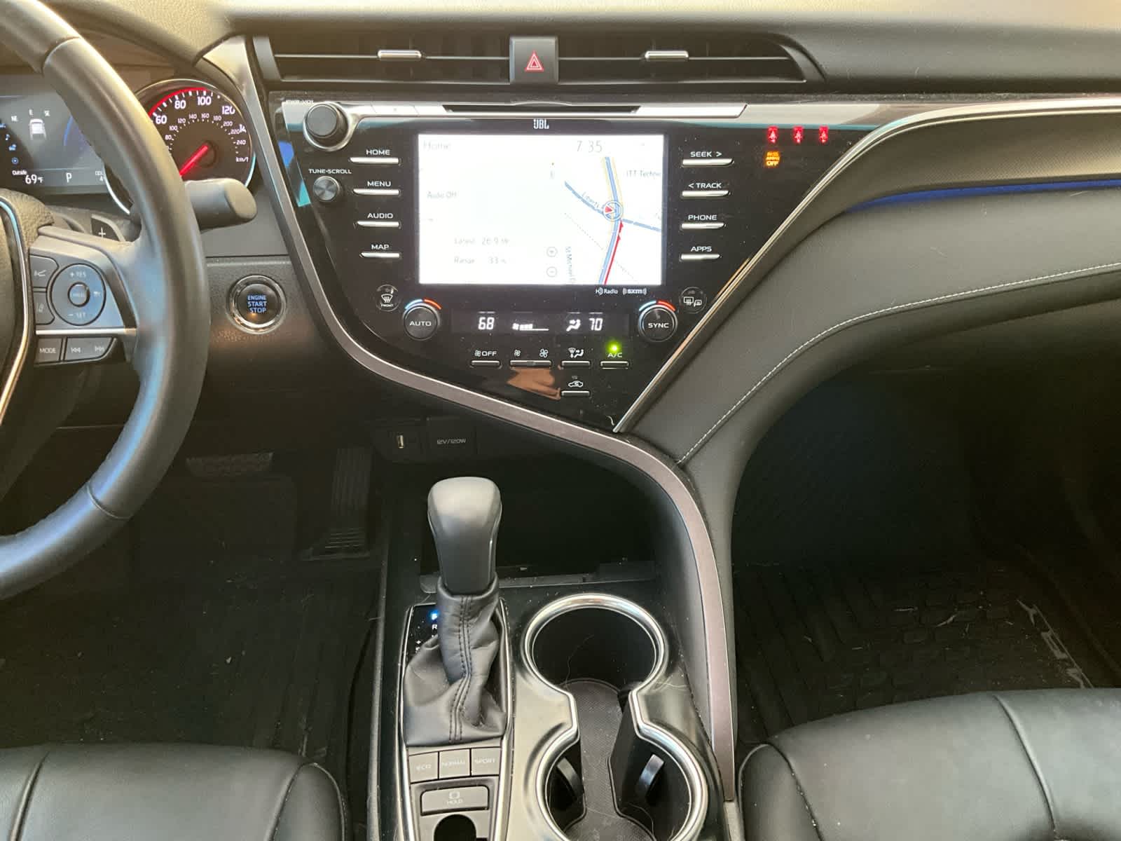 2018 Toyota Camry XSE V6 11