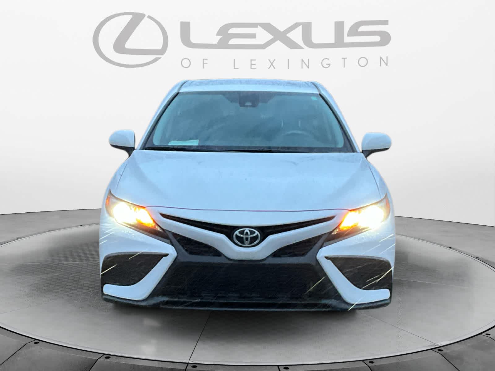 2021 Toyota Camry SE 8