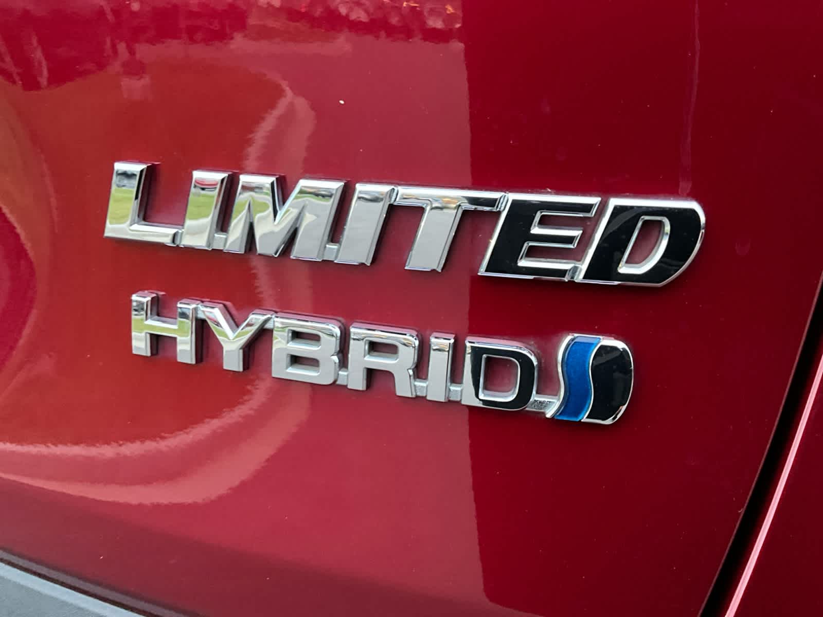 2022 Toyota RAV4 Hybrid Limited 18