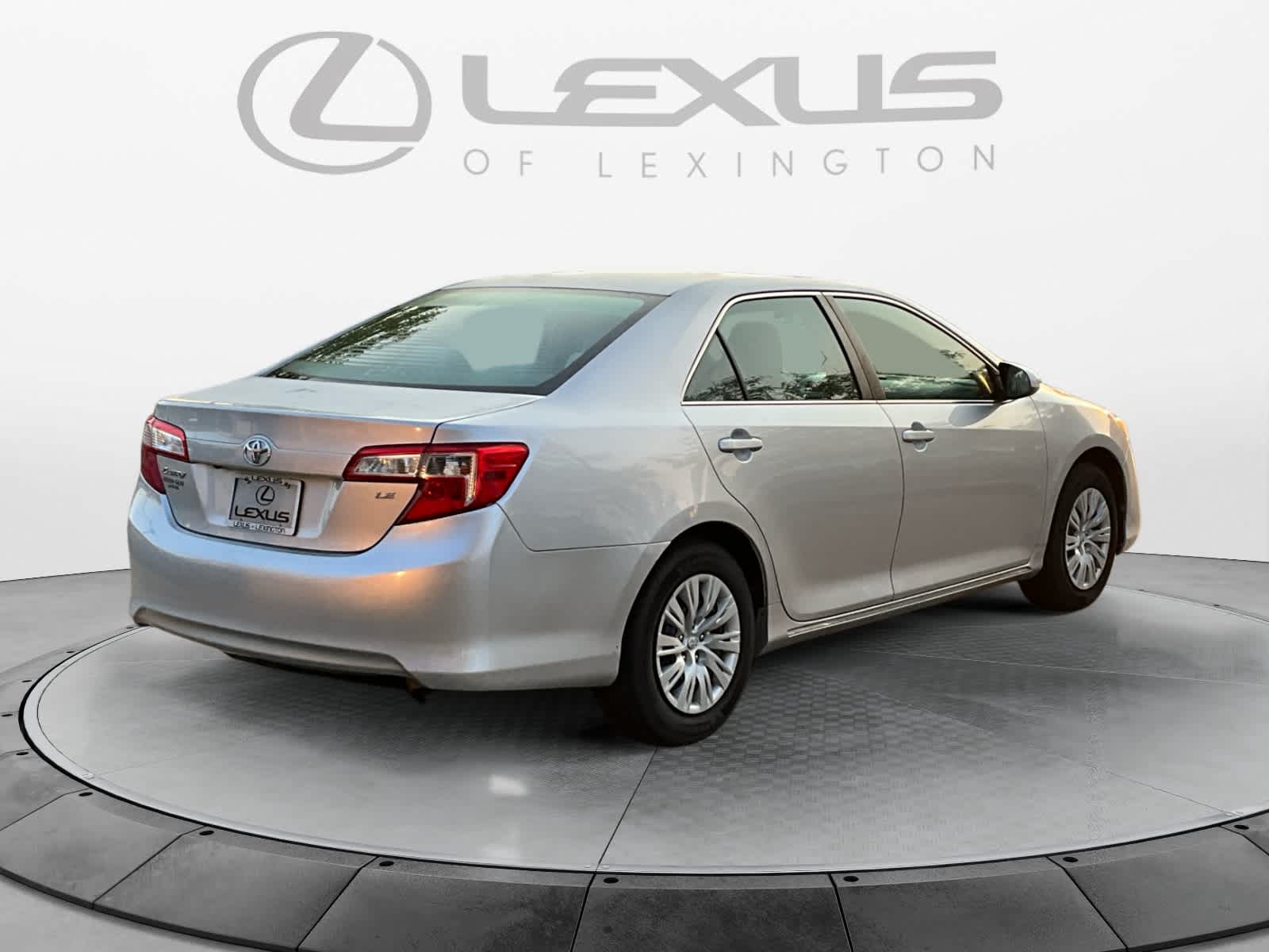 2014 Toyota Camry LE 5