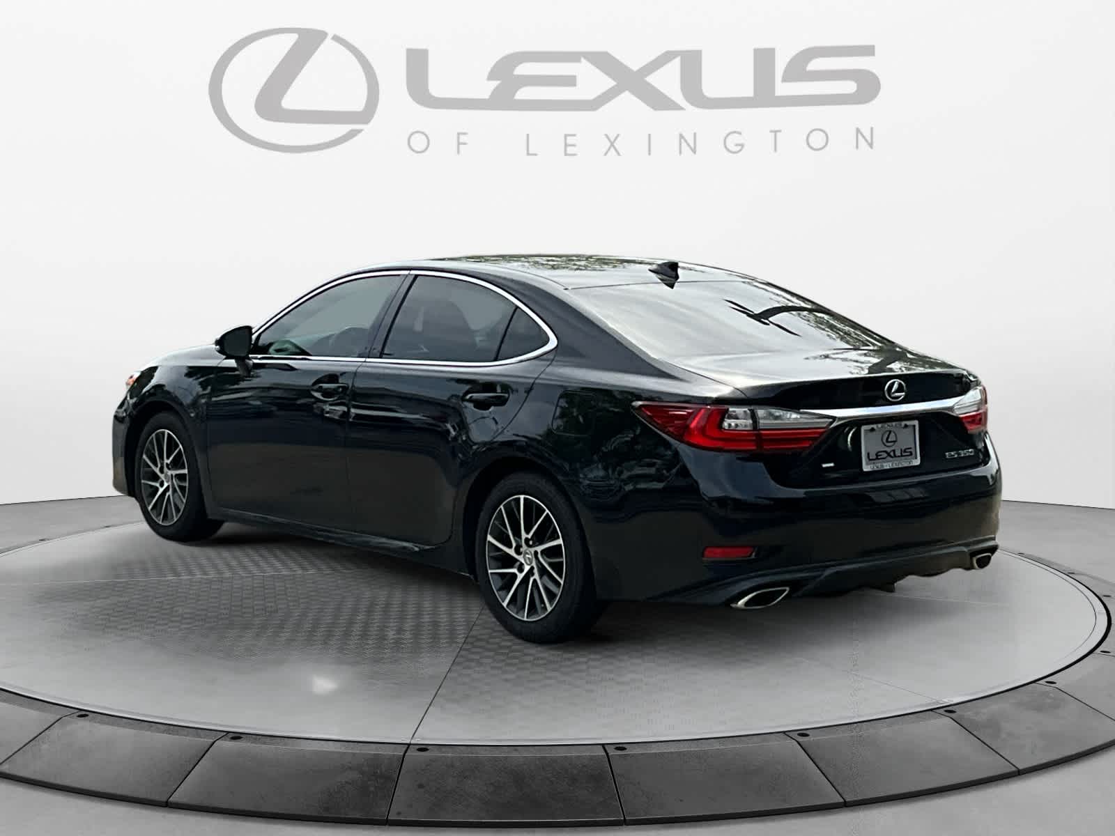 2017 Lexus ES  3