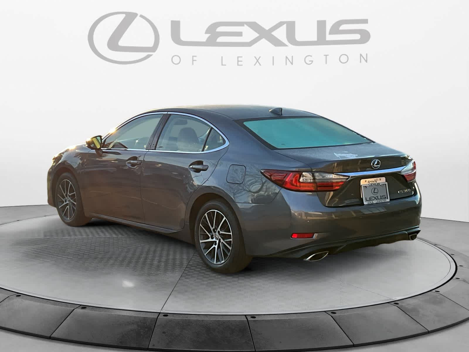 2018 Lexus ES  3