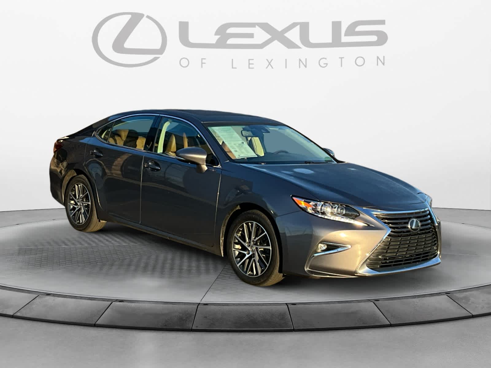 2018 Lexus ES  7