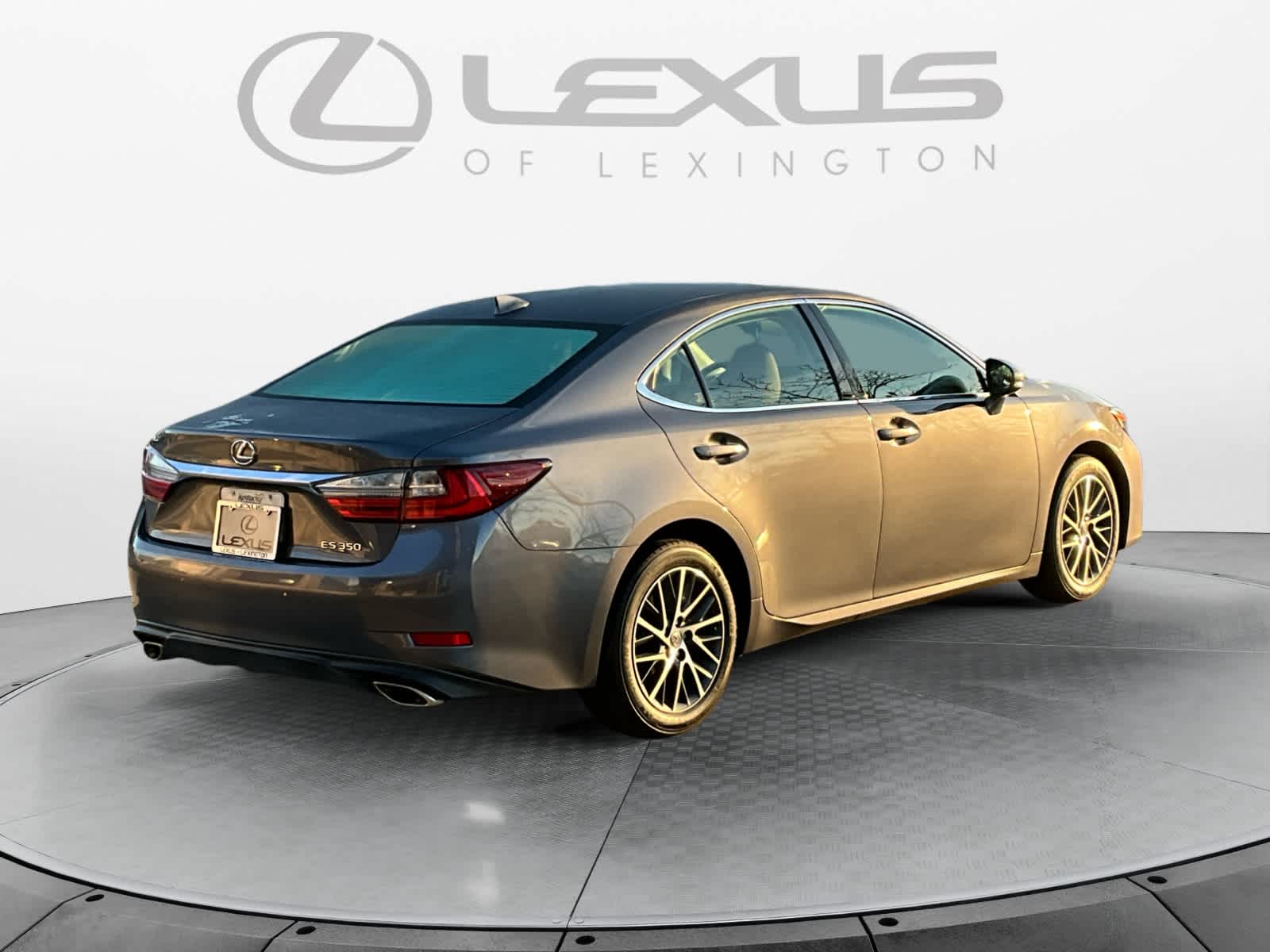 2018 Lexus ES  5