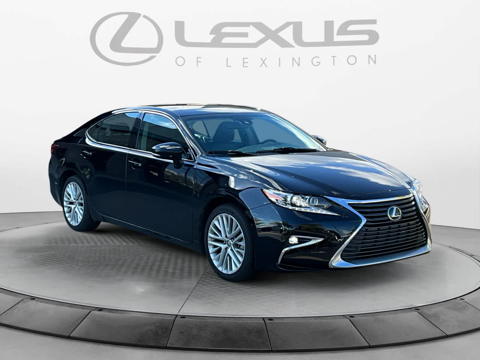 2018 Lexus ES  7