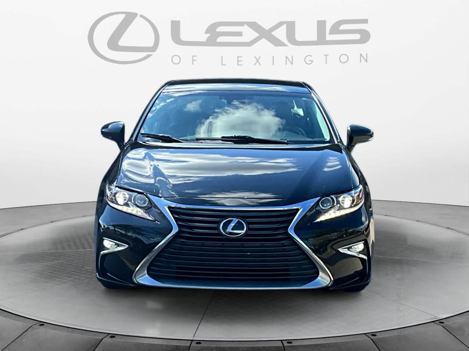 2018 Lexus ES  8