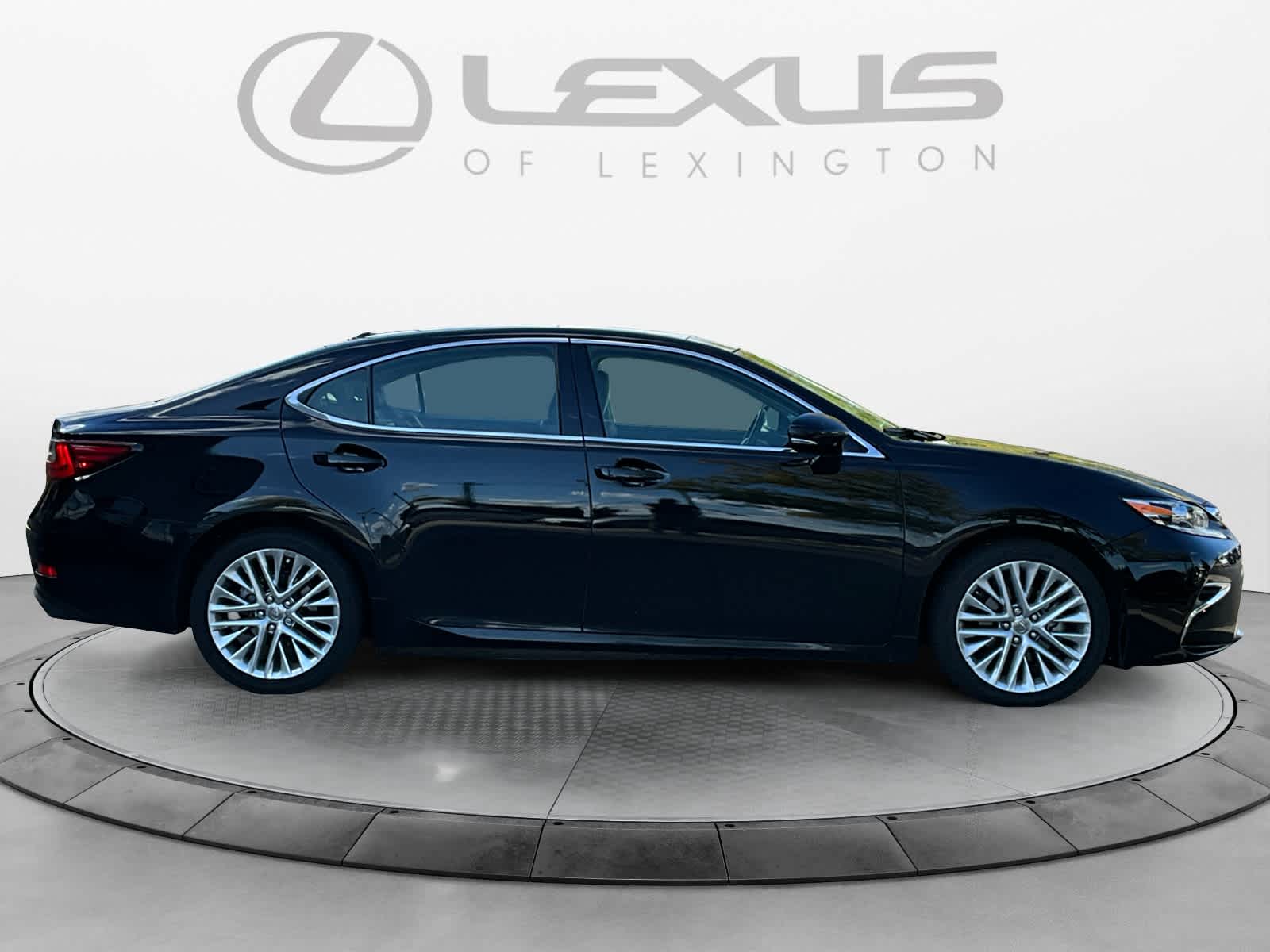 2018 Lexus ES  6