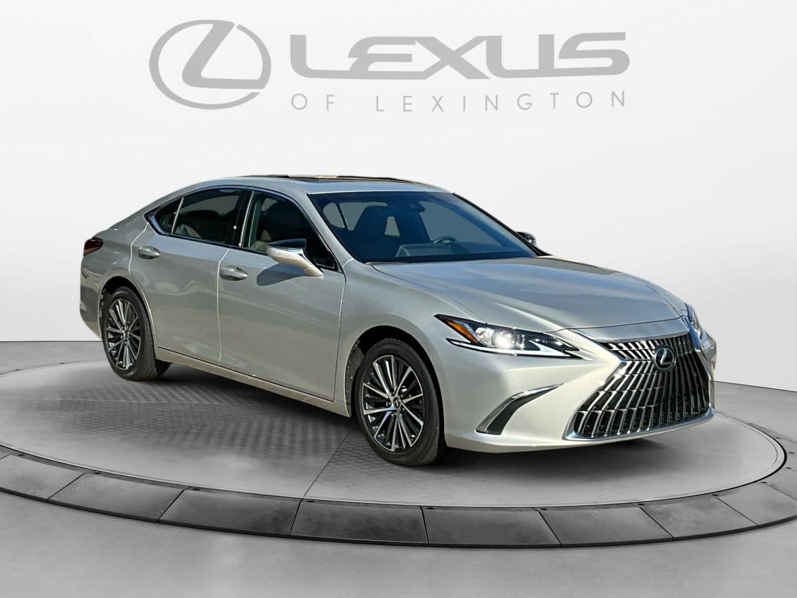 2023 Lexus ES  7