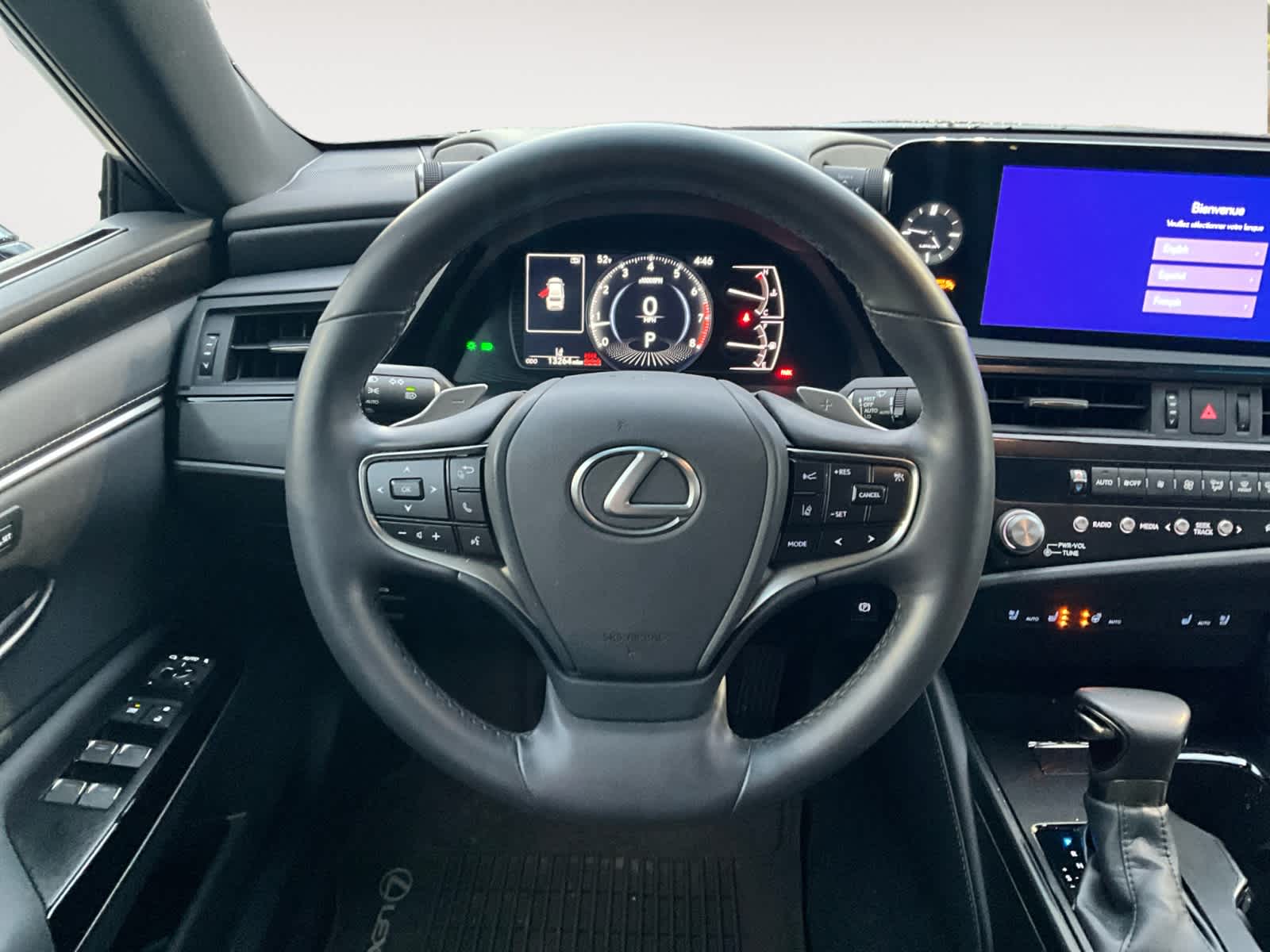 2023 Lexus ES  12