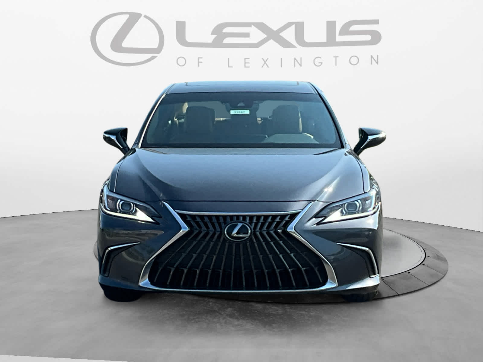 2023 Lexus ES  8