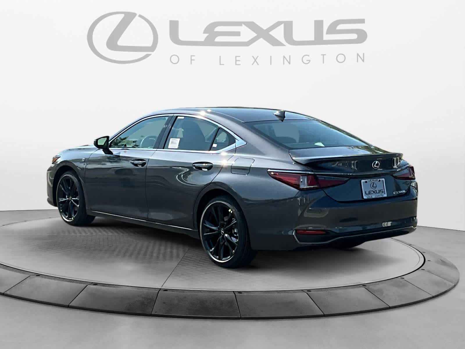 2025 Lexus ES  3