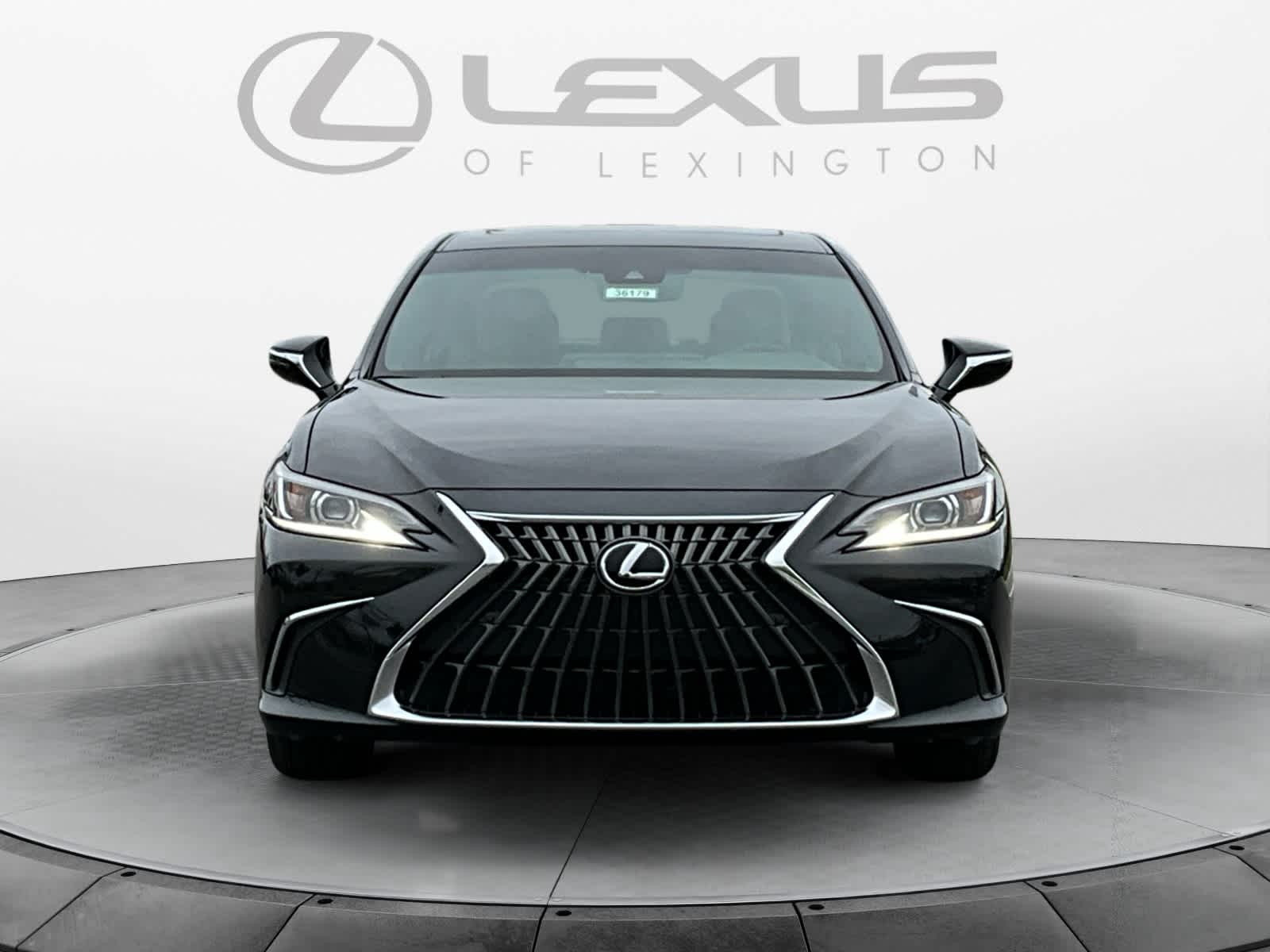 2025 Lexus ES  8