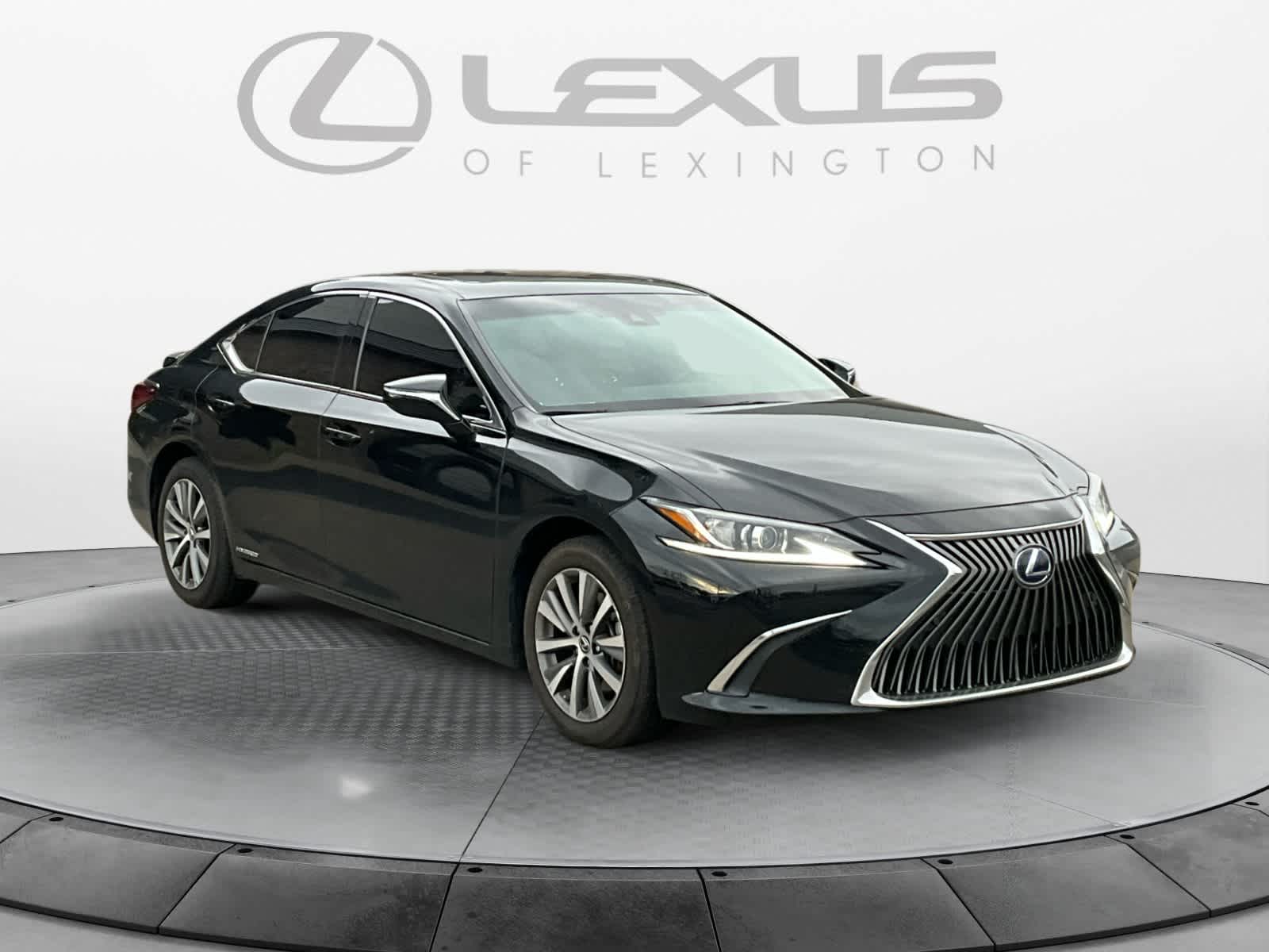 2021 Lexus ES  7