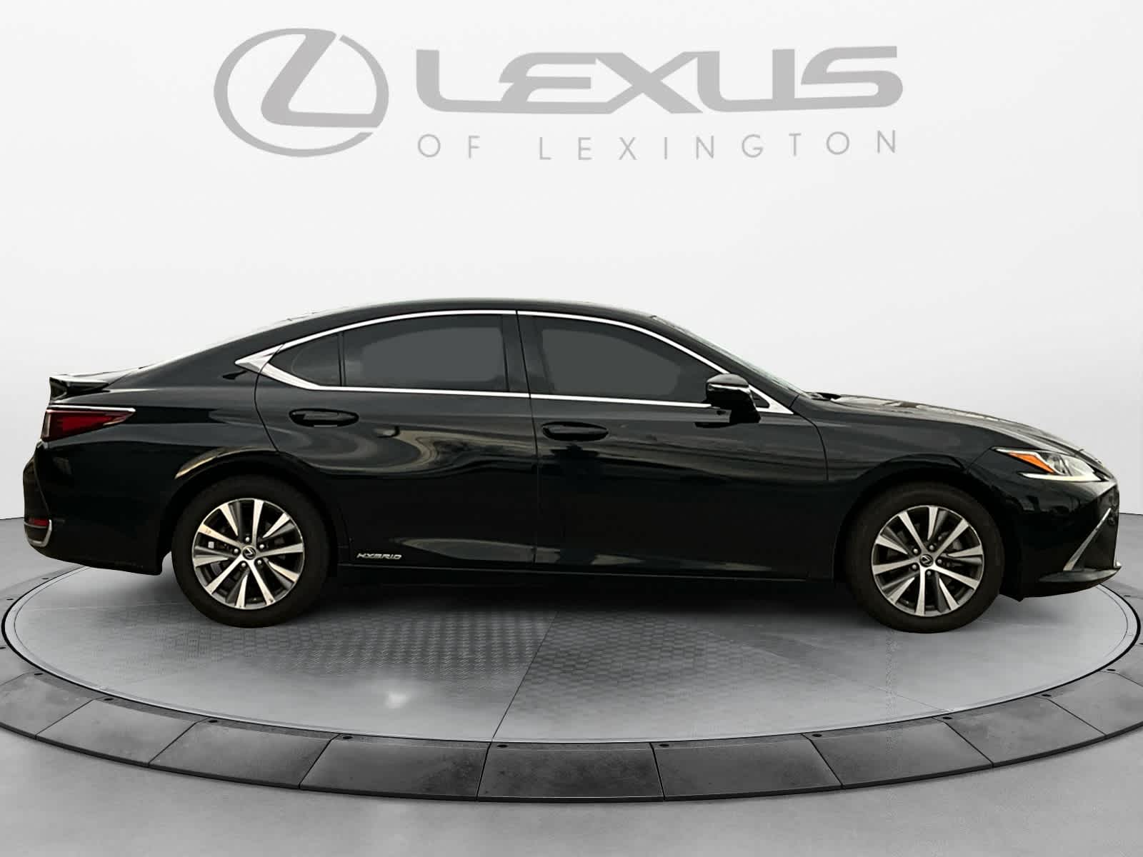 2021 Lexus ES  6