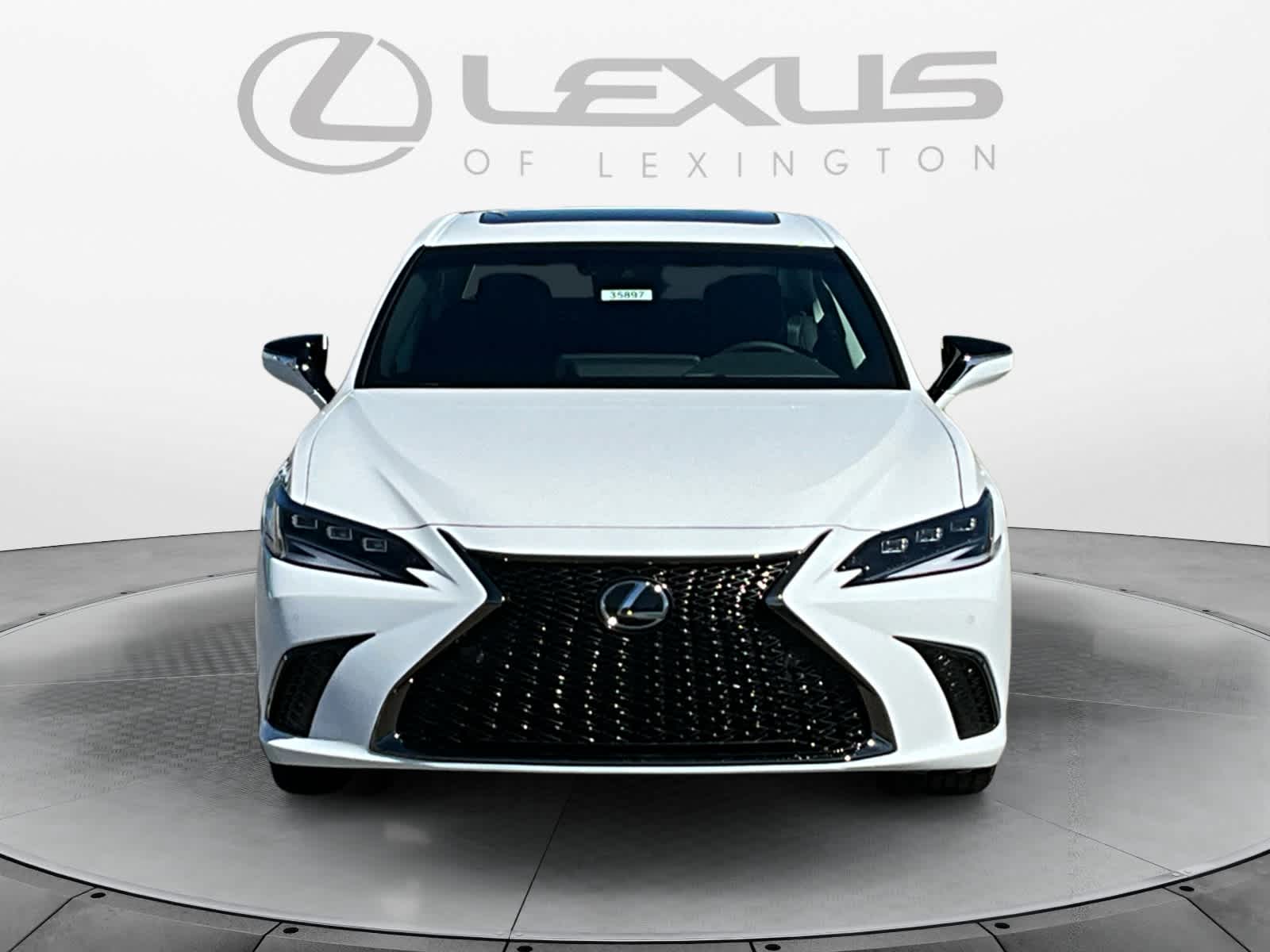 2025 Lexus ES  8