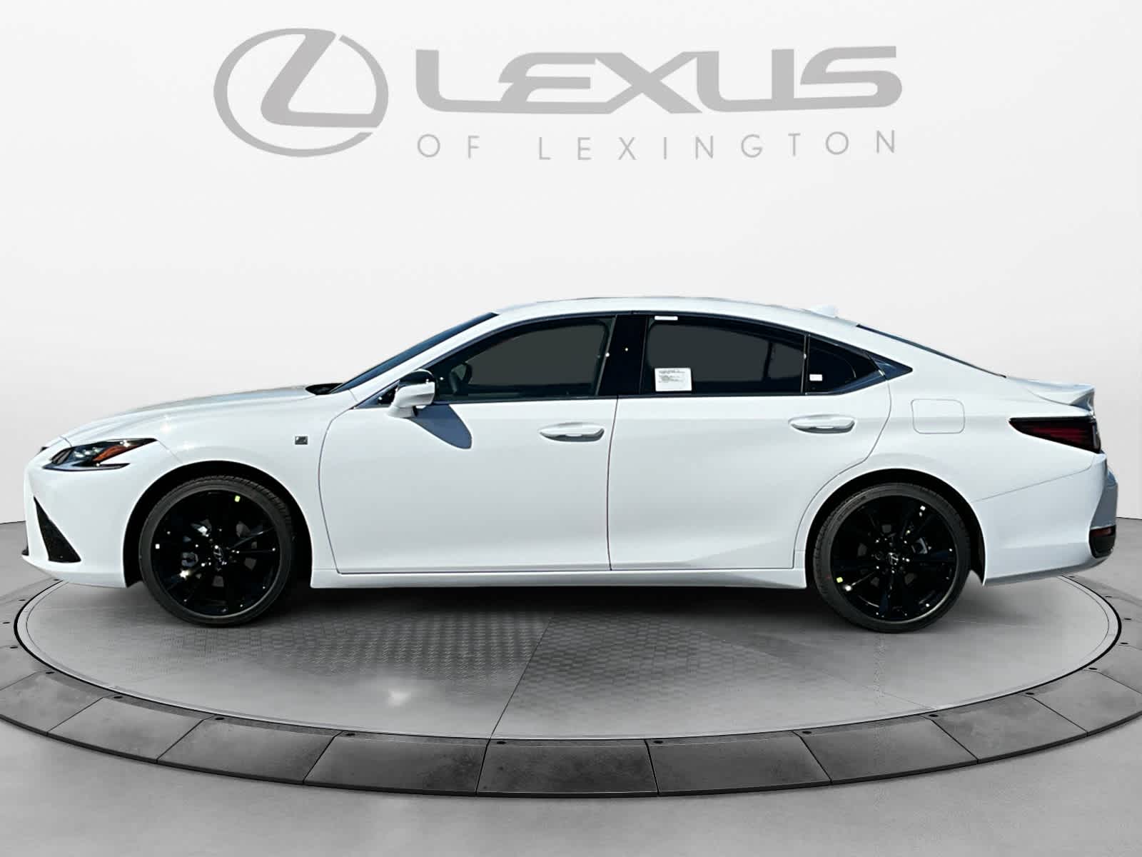 2025 Lexus ES  2