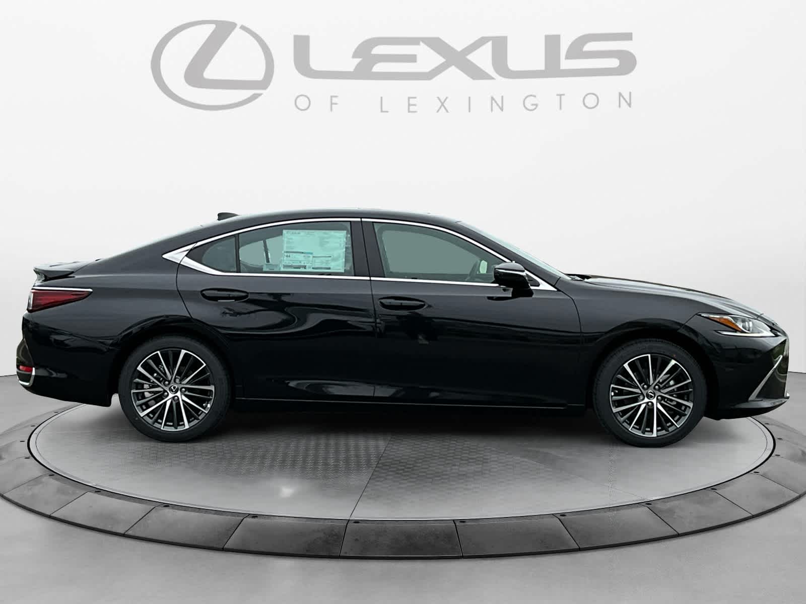 2025 Lexus ES  6