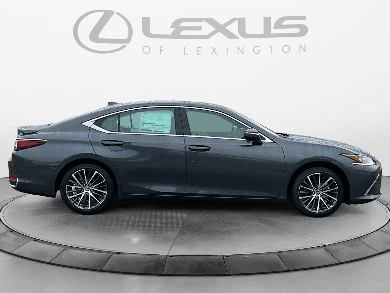 2025 Lexus ES  6