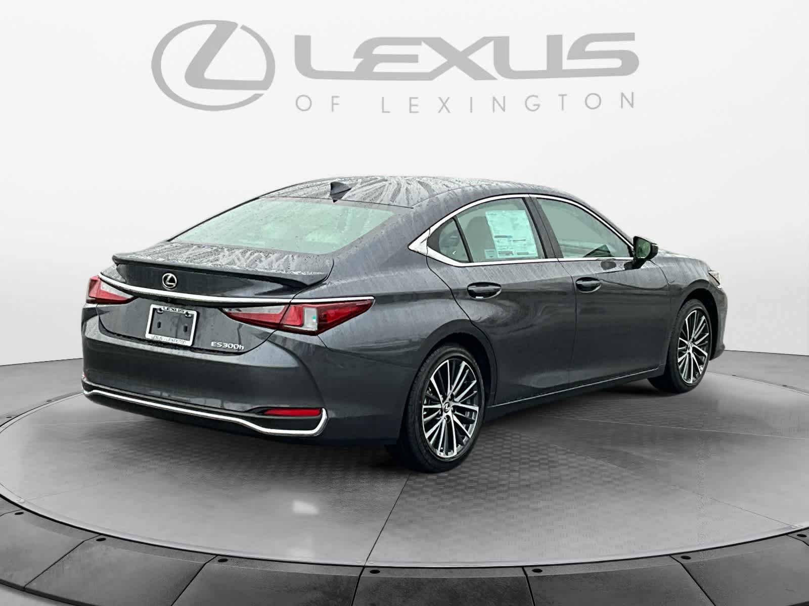 2025 Lexus ES  5