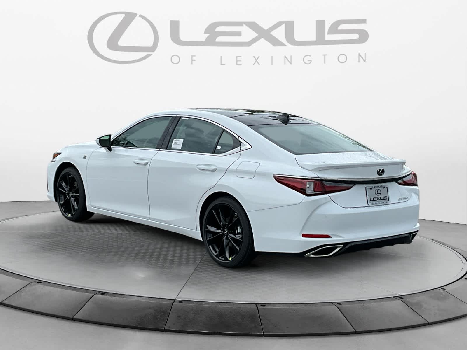 2025 Lexus ES  3