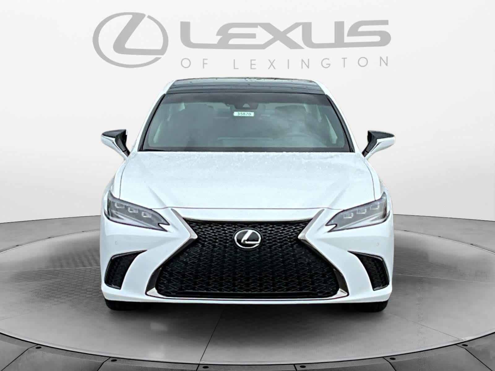 2025 Lexus ES  8