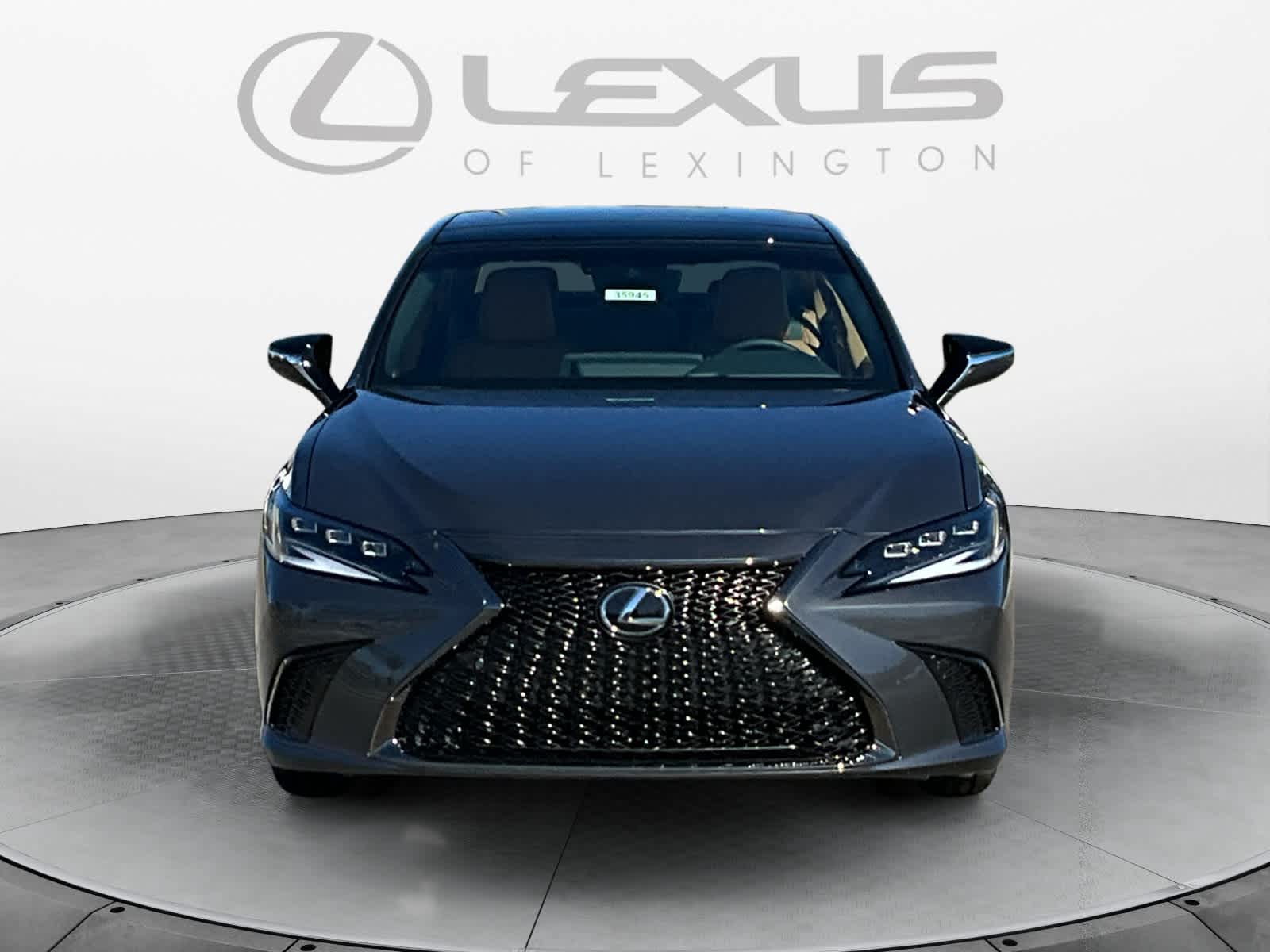 2025 Lexus ES  8